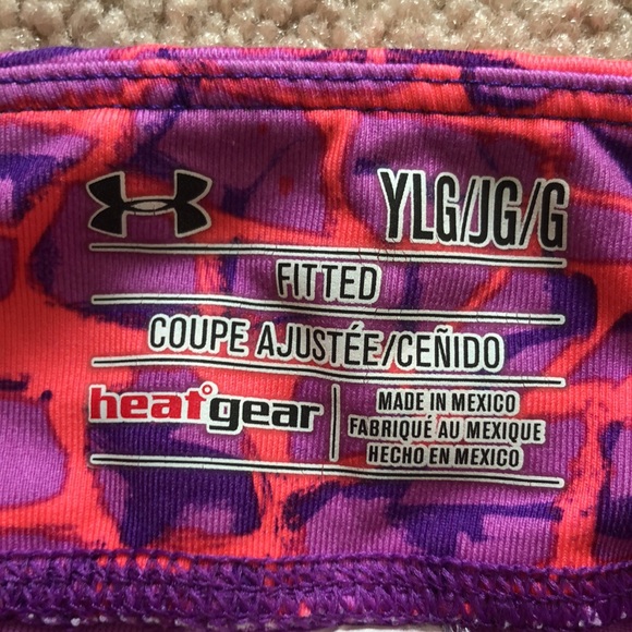 Under armor capris - Picture 4 of 5